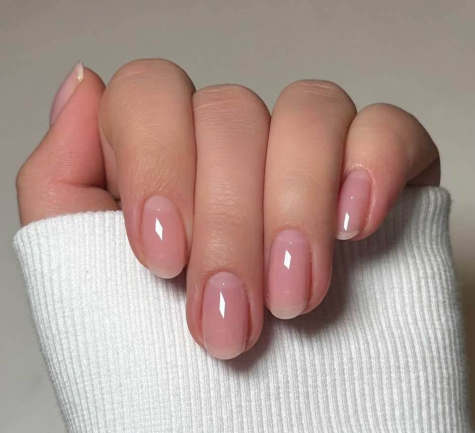 manucure lip gloss effet miroir